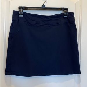 Izod golf skirt/skort